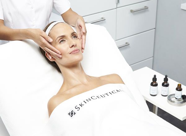 Protocolos faciales SkinCeutical